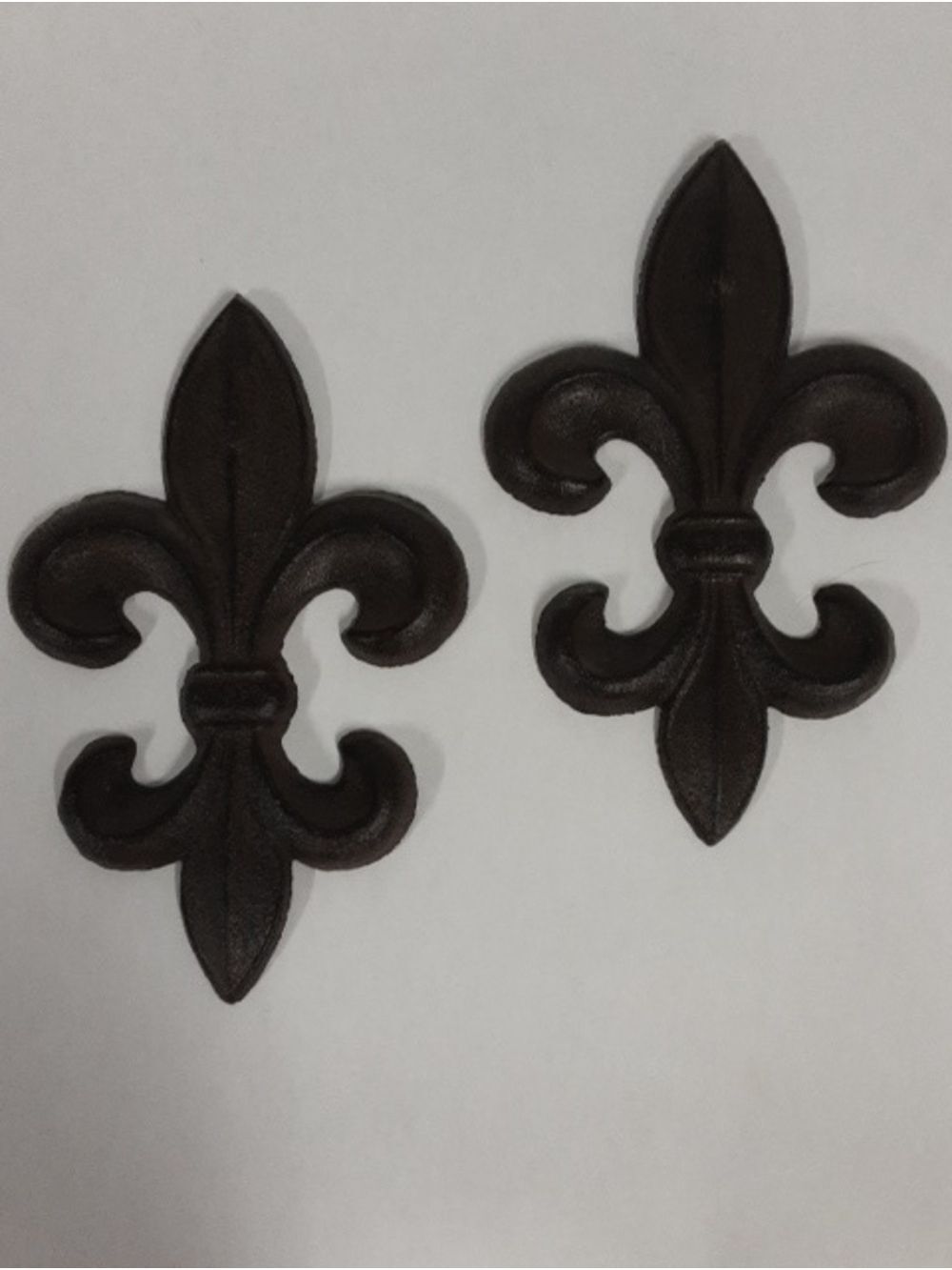 Rustic Fleur De Lis Cast Iron Set Of (2) Wall Plaques- French Country Home Decor